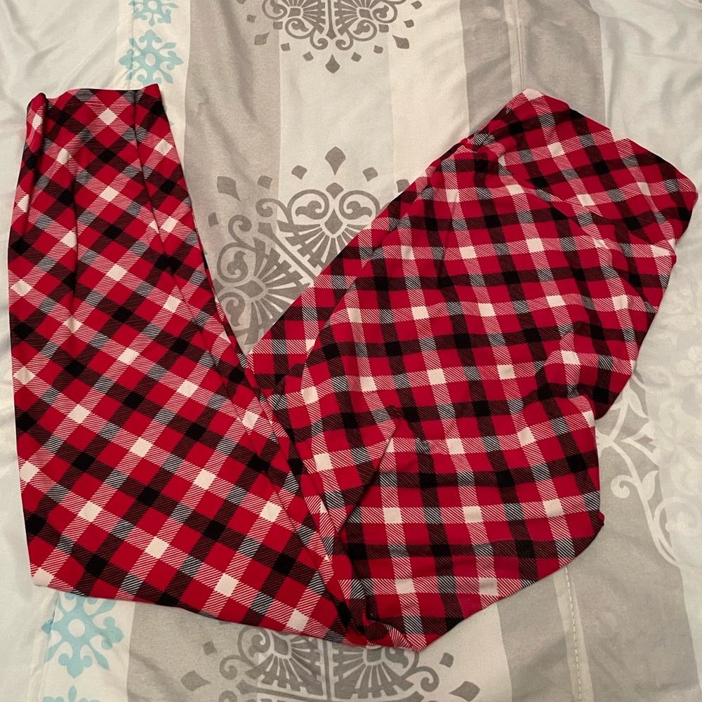 Lularoe Tall & Curvy Leggings